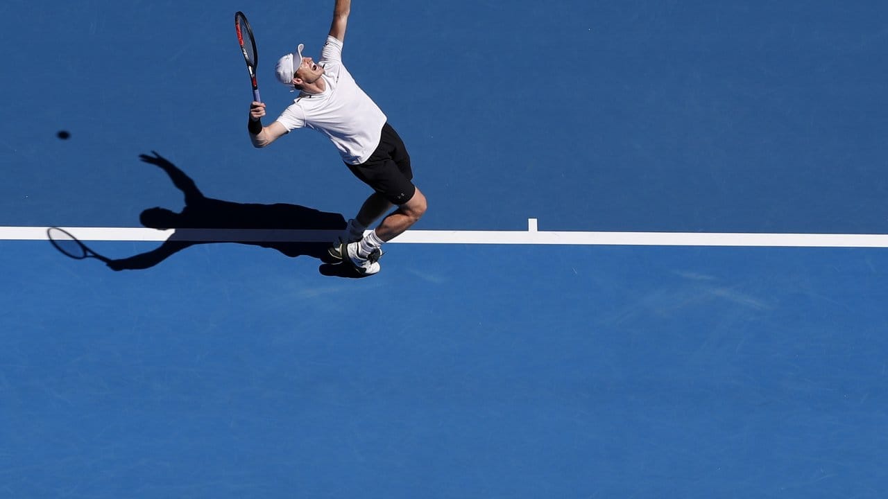 Andy Murray setzt sich in seinem Auftaktmatch gegen Illja Marchenko aus der Ukraine durch.