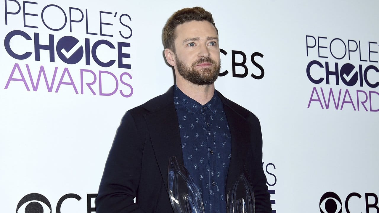 Doppel-Preisträger Justin Timberlake hat schwer zu tragen.