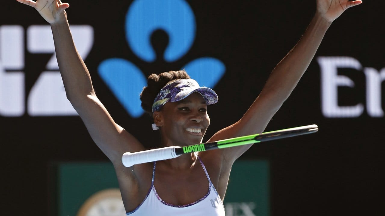 Venus Williams steht nach 14 Jahren wieder im Finale der Australian Open. Venus Williams steht nach 14 Jahren wieder im Finale der Australian Open.