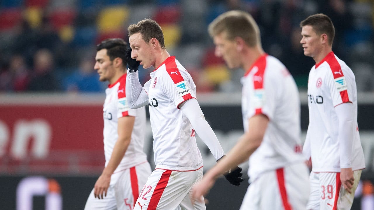 Die Düsseldorfer Fortuna kassierte eine 0:3-Pleite gegen den SV Sandhausen.