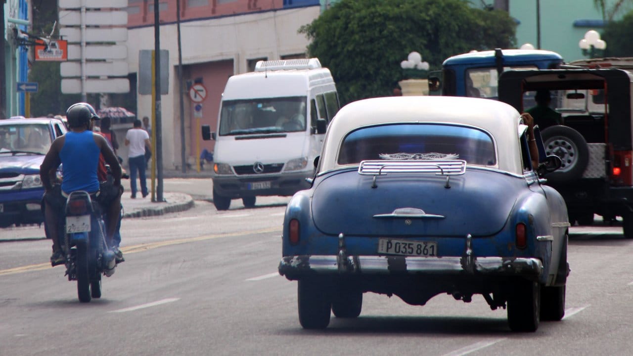 Santiago de Cuba gilt als Fidel-Castro-Hochburg - dort liegt die Wiege der kubanischen Revolution.