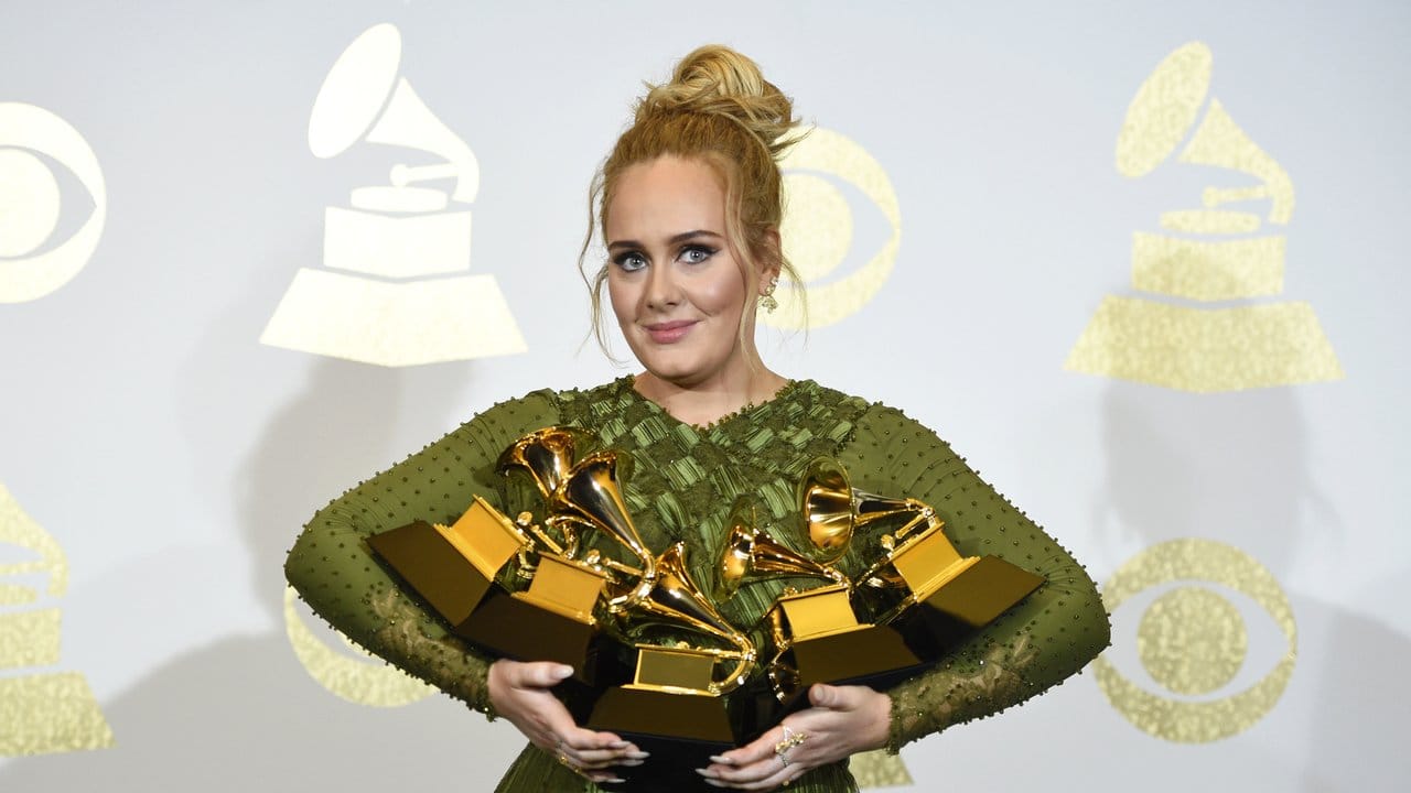 Adele hat fünf Grammys gewonnen.