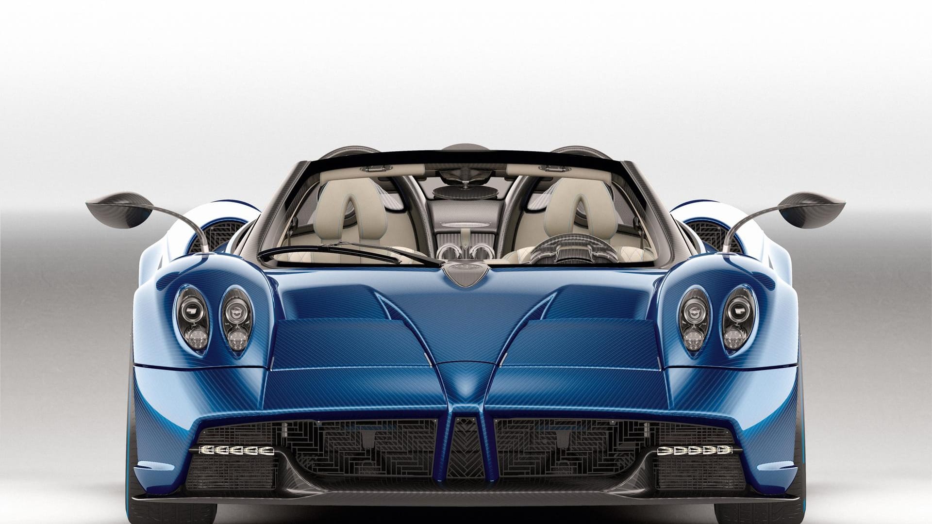 Technisch bedingt gibt es in der offenen Version des Huayra keine Flügeltüren.