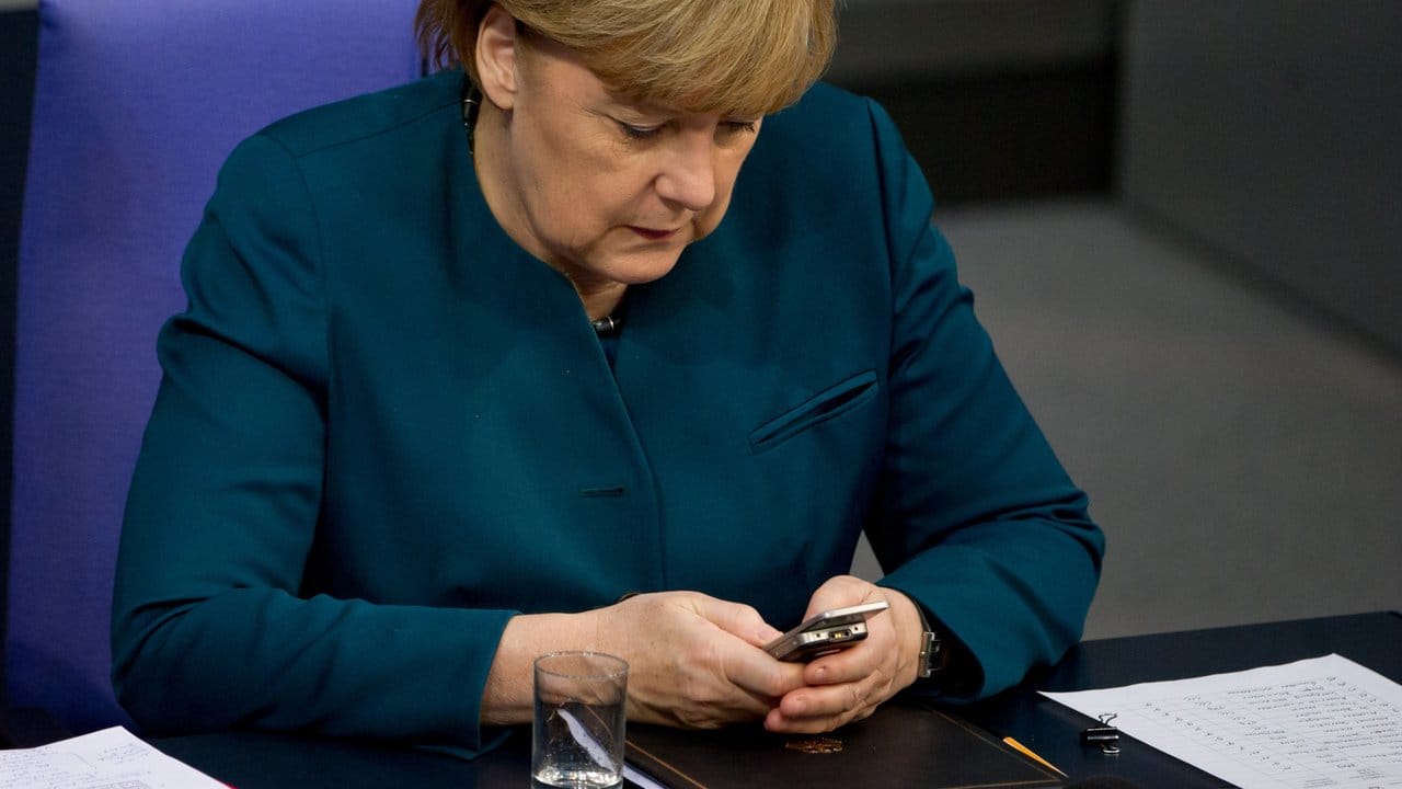 Merkels berühmter Satz "Ausspähen unter Freunden - das geht gar nicht" ist Thema im Untersuchungsausschuss.