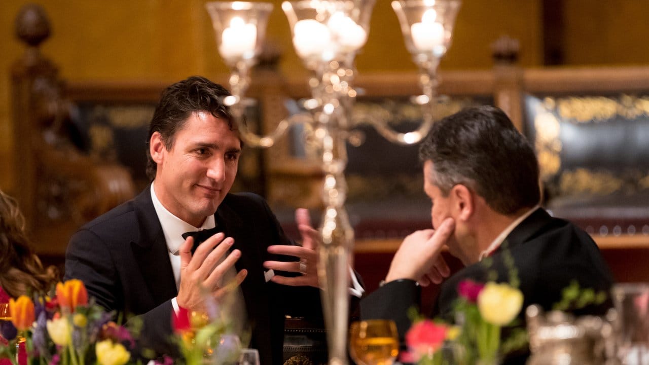 Der kanadische Premierminister Justin Trudeau und Bundesaußenminister Sigmar Gabriel beim Matthiae-Mahl in Hamburg.