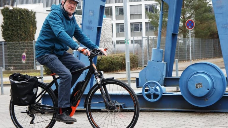 KTM Power Sport 10 CX5: 10 Gänge, CX-Bosch-Motor und 500 Wattstunden-Akku.