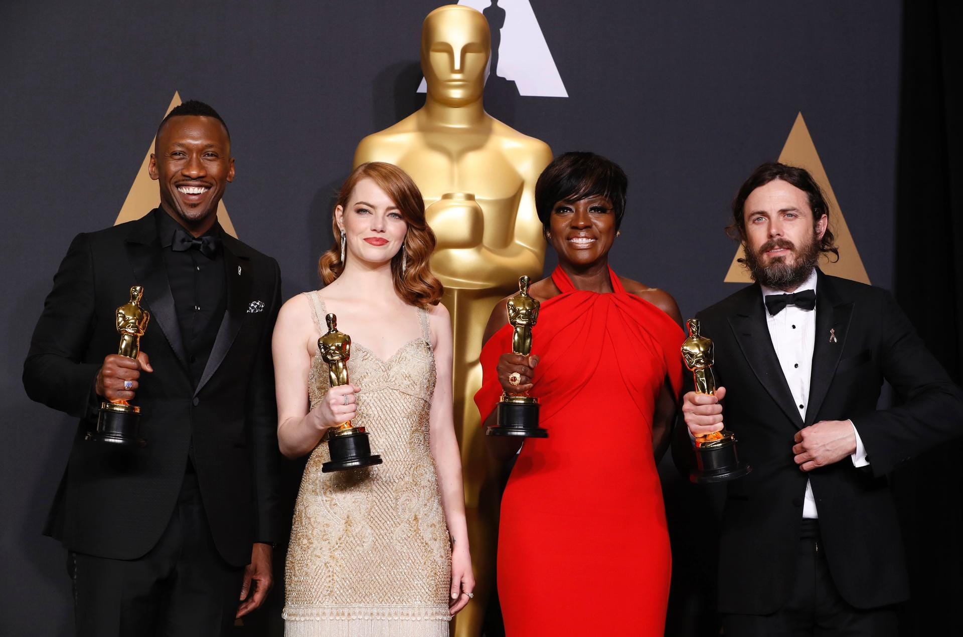 Strahlend vor Glück- die vier Gewinner der diesjährigen Oscarnacht