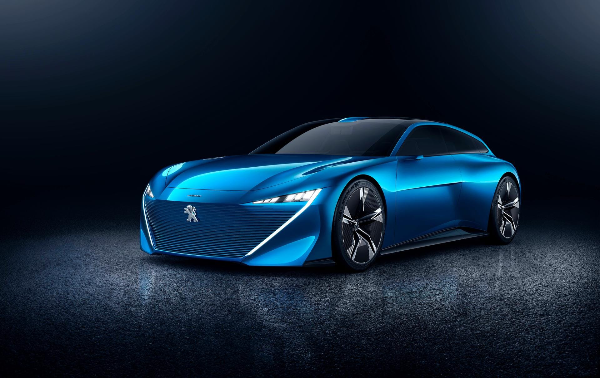 Peugeot stellt auf dem Genfer Salon die Studie eines autonomen Kombis vor.