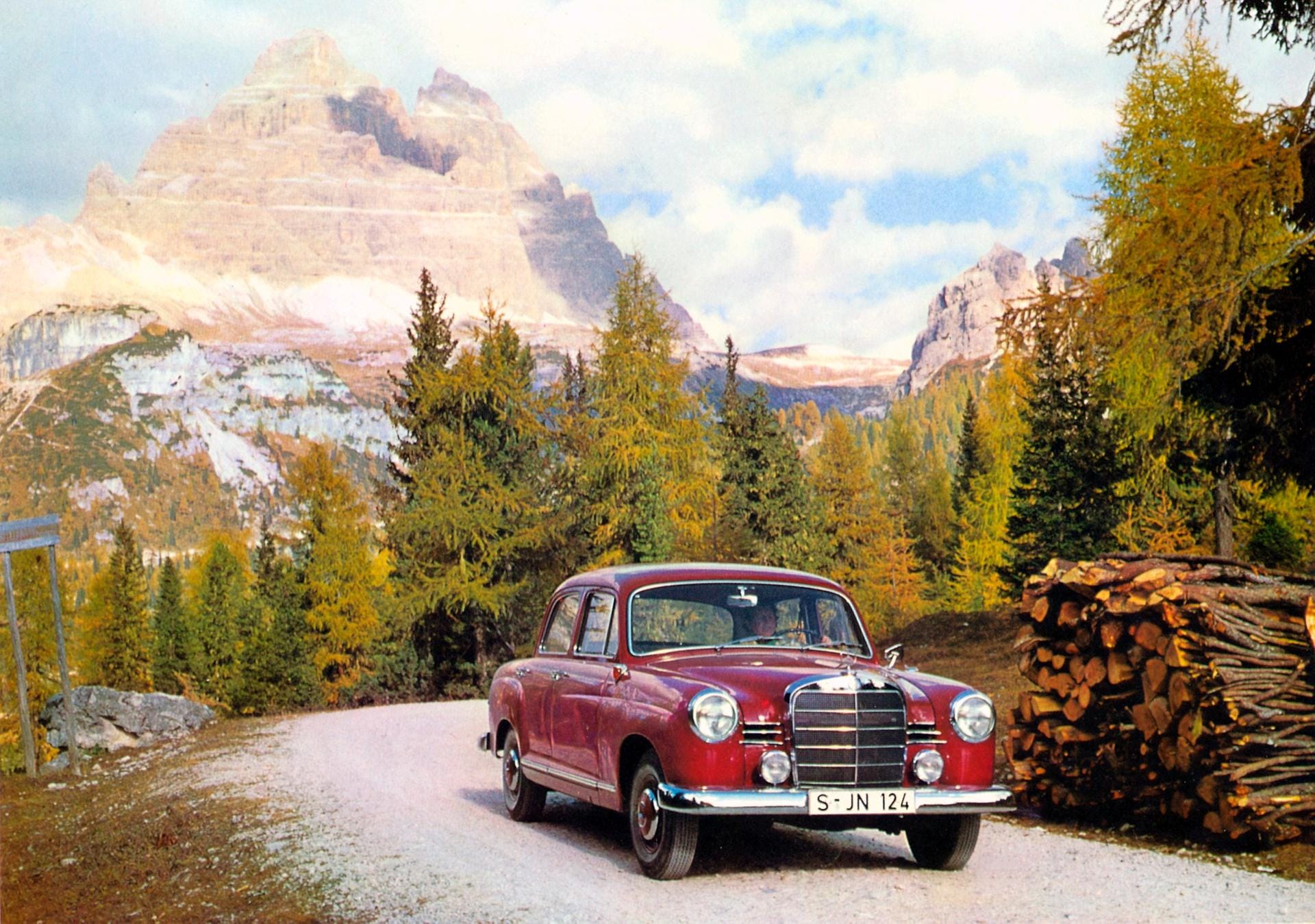 Der von 1956 bis 1961 gebaute Mercedes 190 , wegen seiner Form "Ponton" genannt, steigt derzeit ebenfalls kräftig im Wert. Der einstige Mittelklassewagen mit 75 PS erzielt derzeit eine sehr hohe Wertsteigerung.
