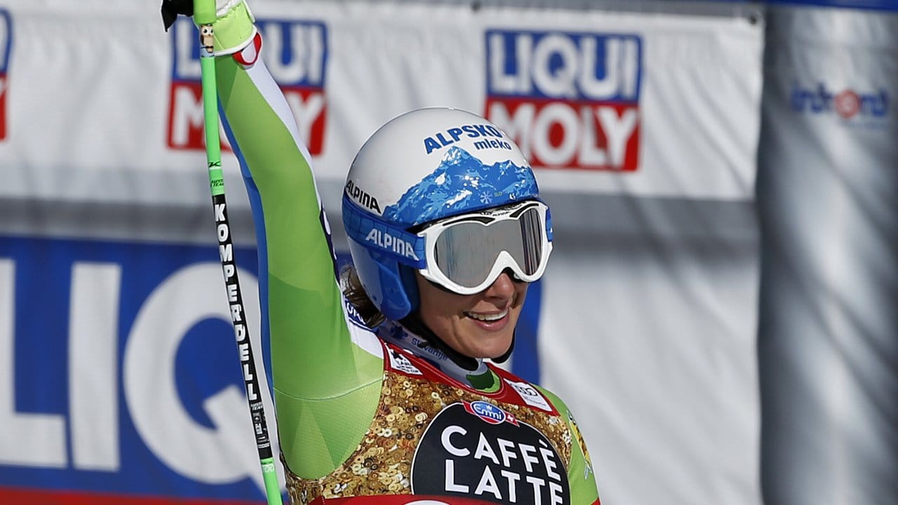 Die Slowenin Ilka Stuhec hat den Abfahrts-Gesamtweltcup gewonnen.