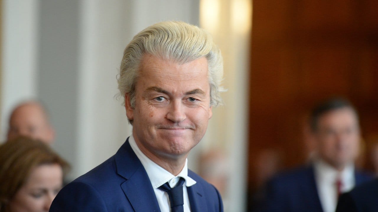 Rutte erhielt aber deutlich mehr Stimmen als Geert Wilders' zweitplatzierte Partei.