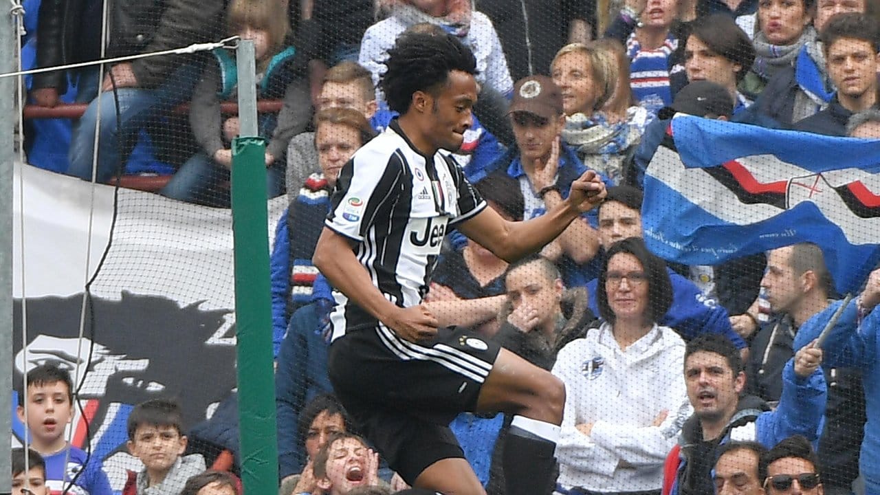 Juventus' Juan Cuadrado erzielte den einzigen Treffer in Genua.