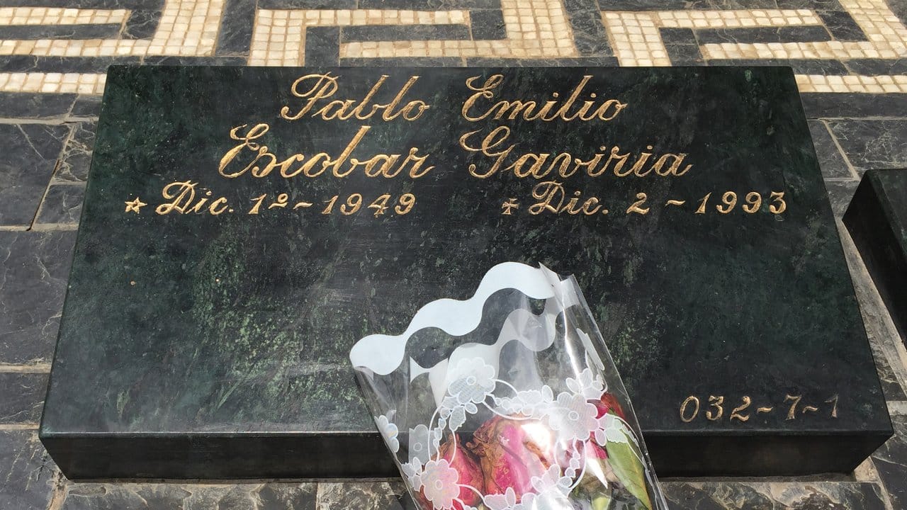 Grab von Drogenboss Pablo Escobar: Seine rechte Hand, genannt Popeye, übernimmt auch die Pflege von Escobars Grab.