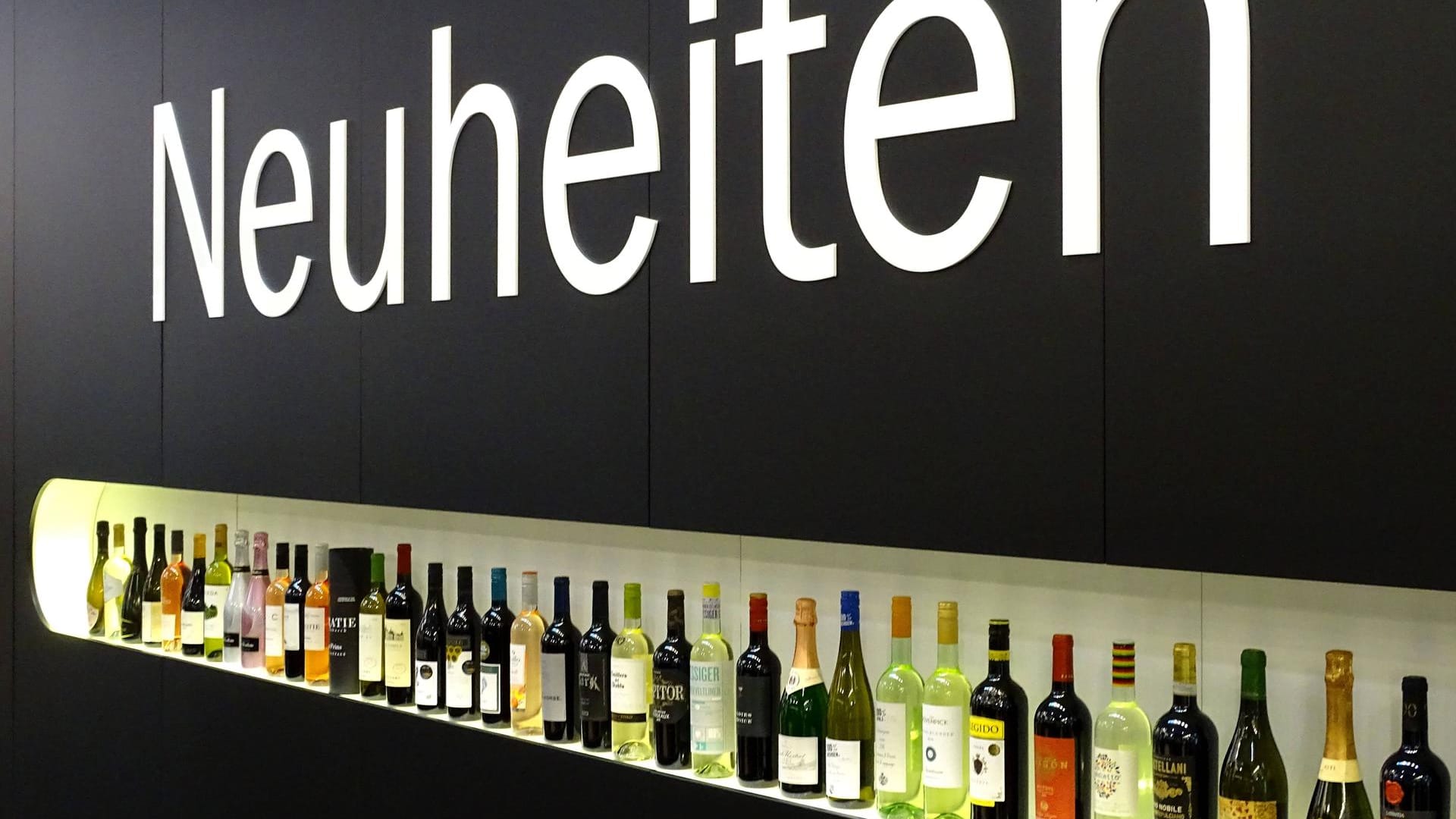 6500 Aussteller aus mehr als 60 Nationen zeigten auf der ProWein ihre Neuheiten.