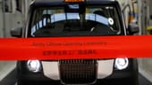 London Taxi Company feiert Werkseröffnung