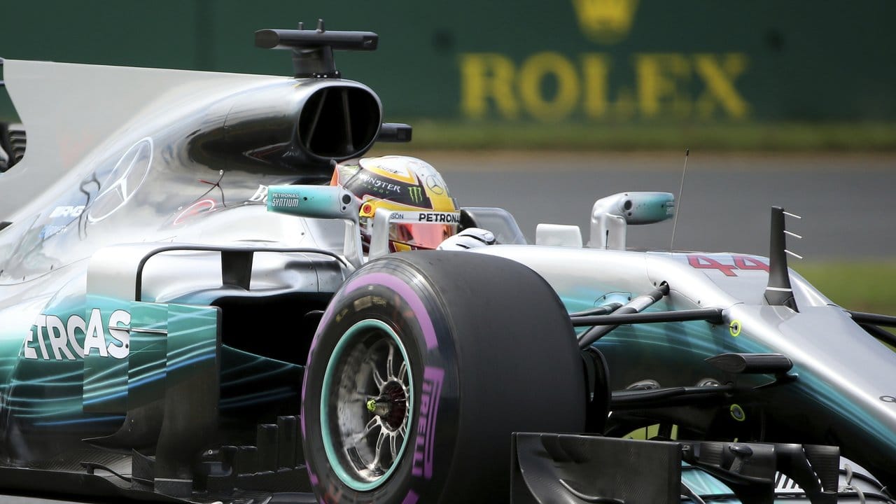 Lewis Hamilton fuhr im ersten Training die schnellste Runde.