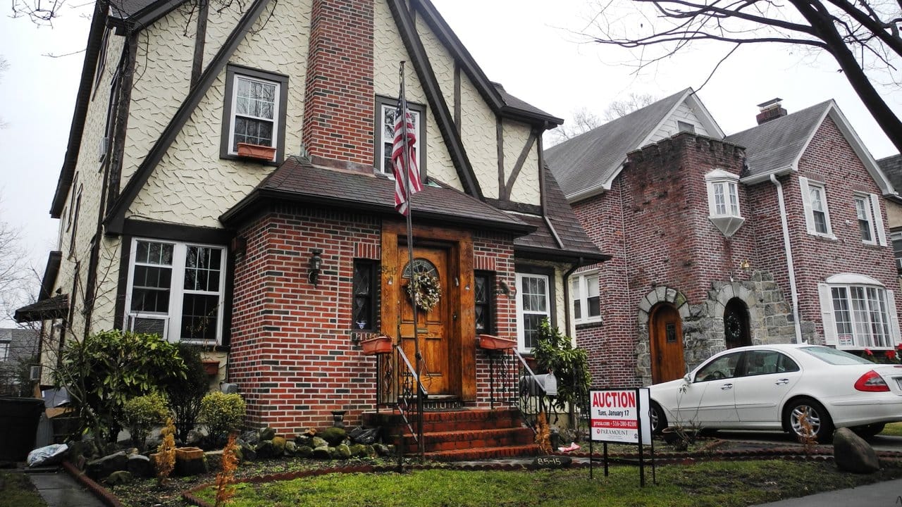 Ein Millionenobjekt und ein Stück Geschichte: Das Elternhaus von US-Präsident Donald Trump in Queens.