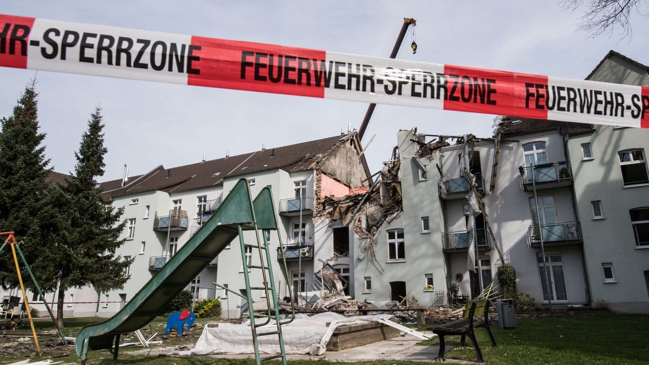 Das nach einer Explosion zerstörte Mehrfamilienhaus in Dortmund. Das nach einer Explosion zerstörte Mehrfamilienhaus in Dortmund.