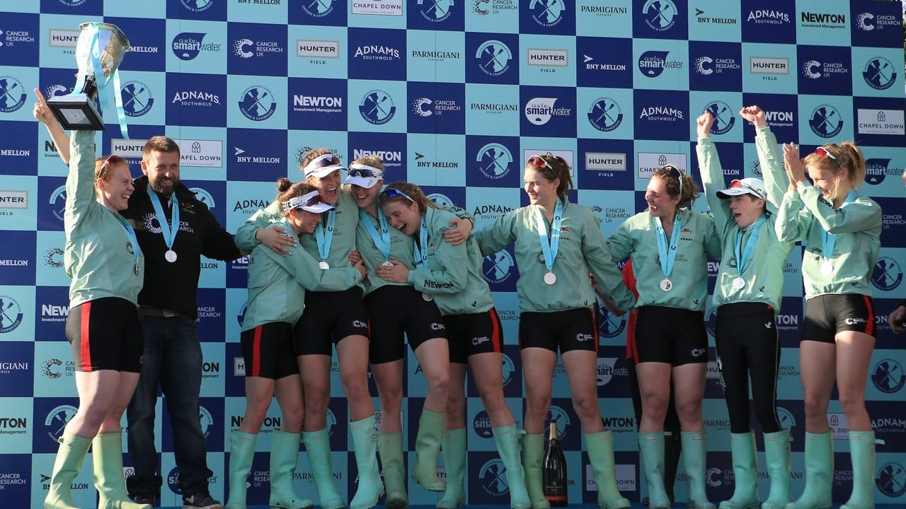 Im Frauenrennen siegte das Team von Cambridge.