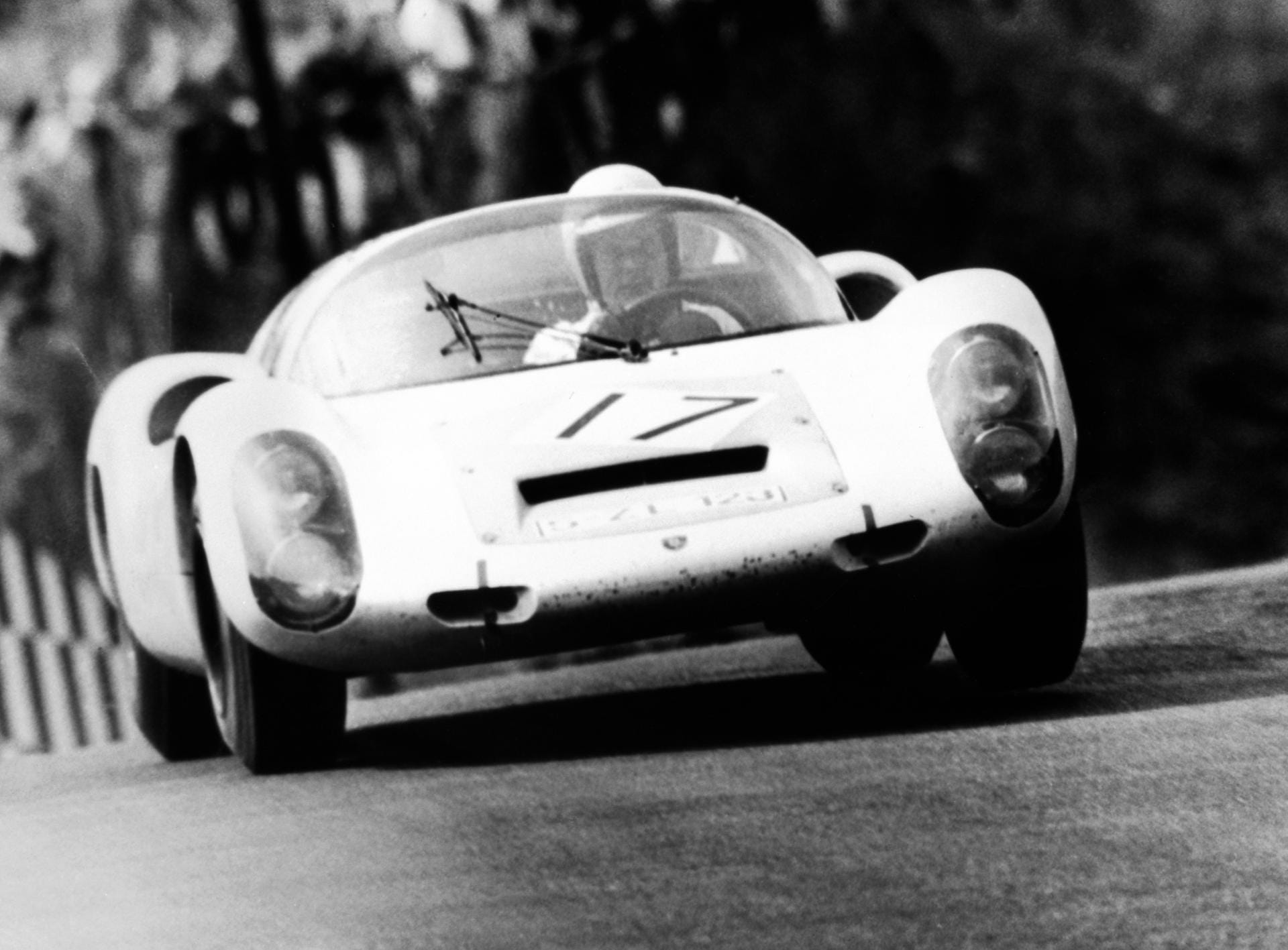 Evex baut Porsche 910