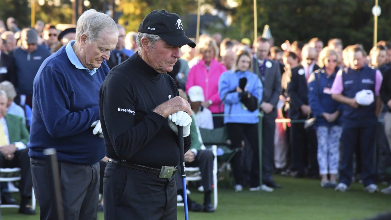 Die Golf-Legenden Jack Nicklaus (l) und Gary Player eröffneten das erste Major-Turnier des Jahres.