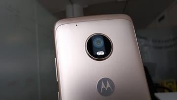 Die Moto G5 Plus Rückseite mit Kamera