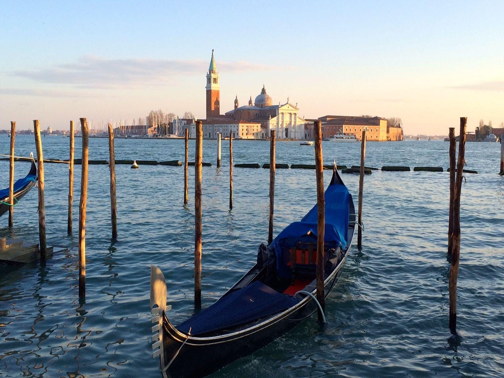 Im Italienurlaub zahlt man durchschnittlich 99 Euro am Tag. In Venedig kann es auch etwas mehr werden