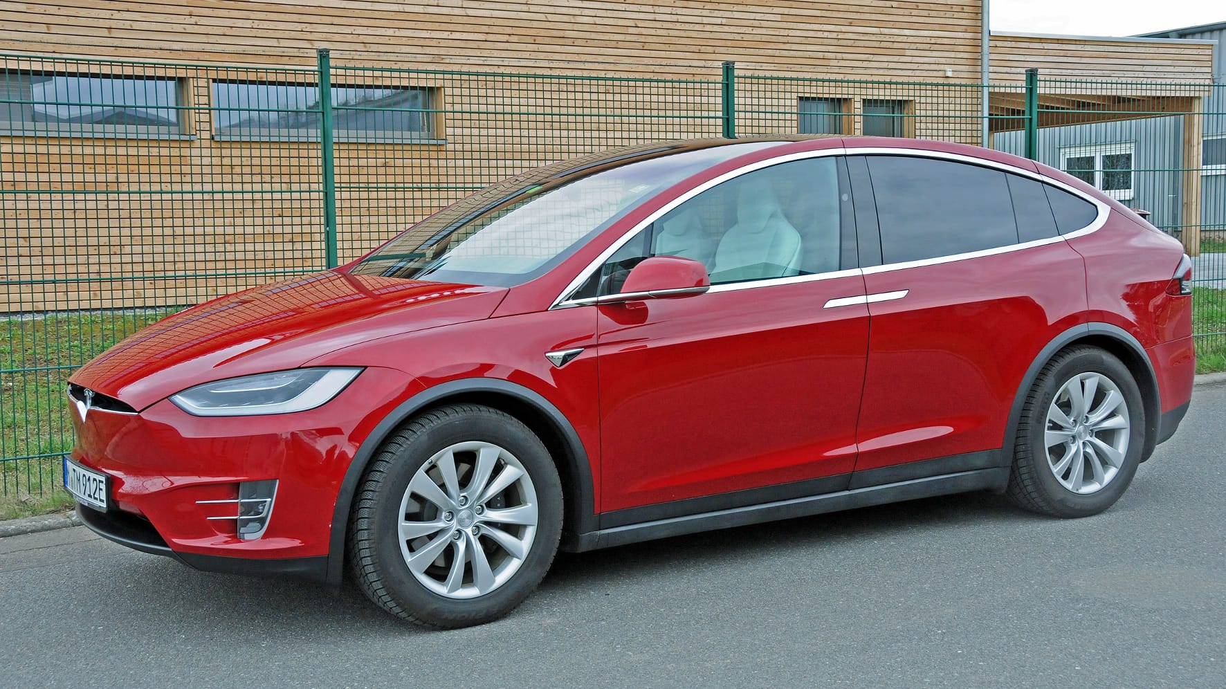 Tesla Model X 90D im Test