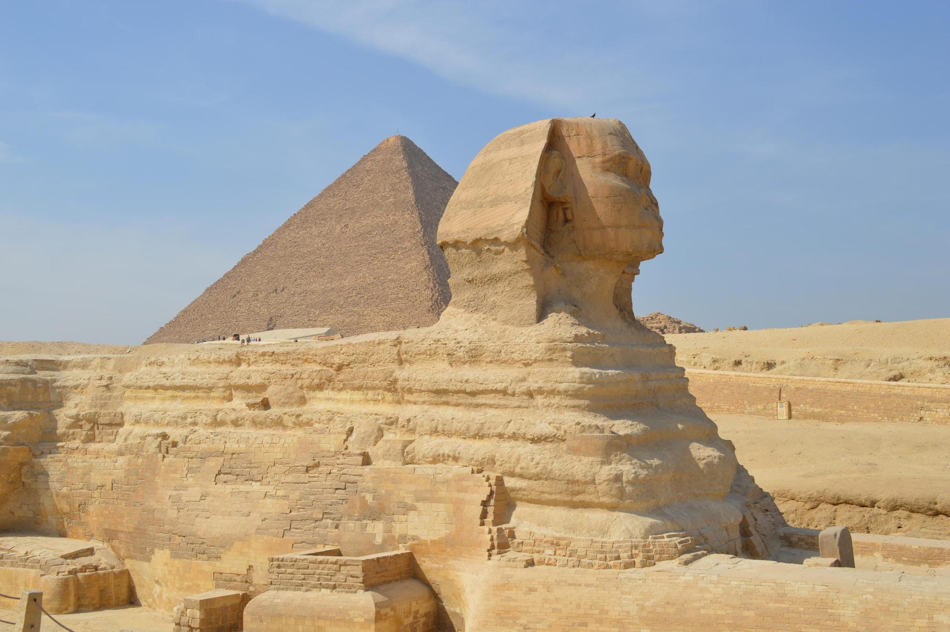 Eine gewaltige Bauleistung: Die Cheops-Pyramide besteht aus drei Millionen Steinblöcken je 2,5 Tonnen!