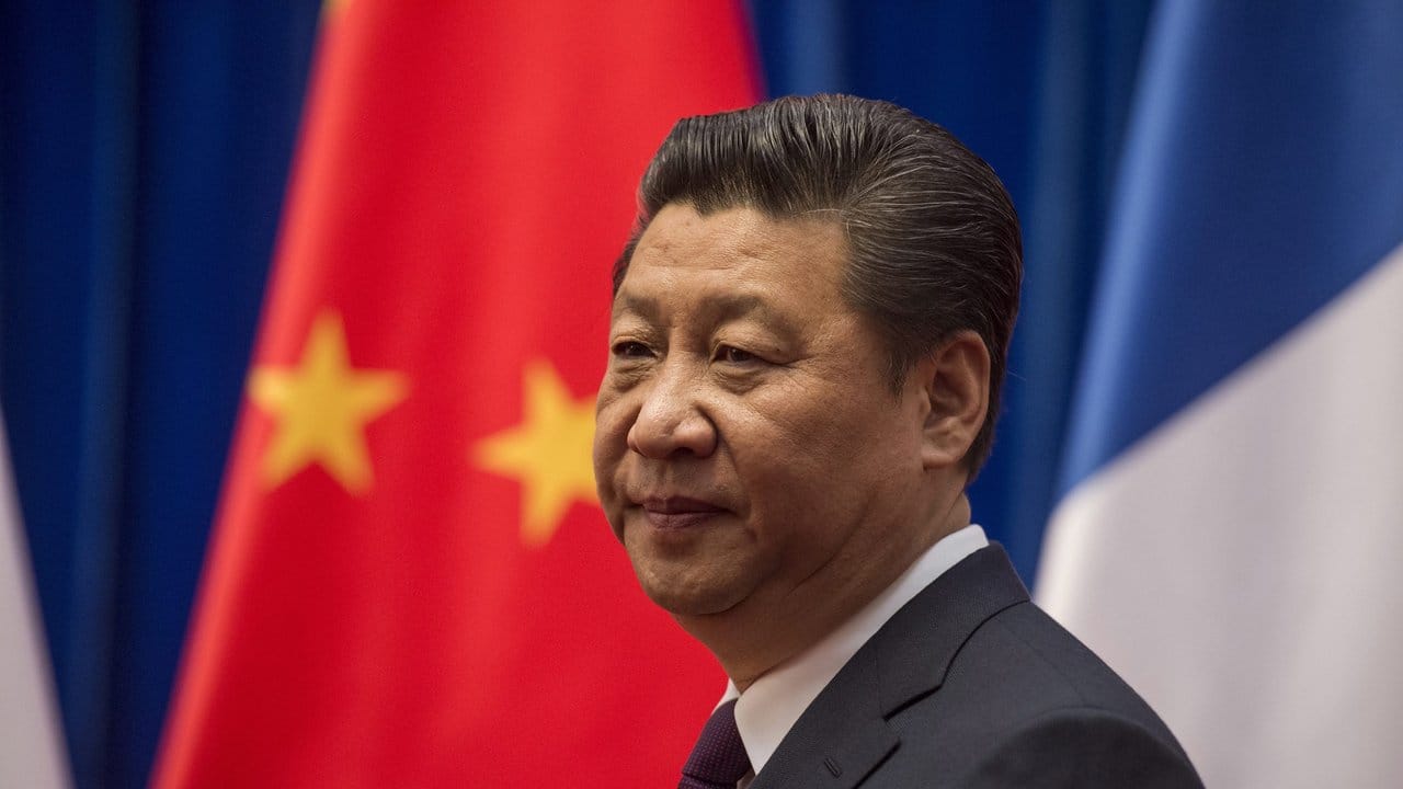 Chinas Präsident Xi Jinping: Peking fordert die USA zu einem direkten Dialog mit Pjöngjang auf. Chinas Präsident Xi Jinping: Peking fordert die USA zu einem direkten Dialog mit Pjöngjang auf.