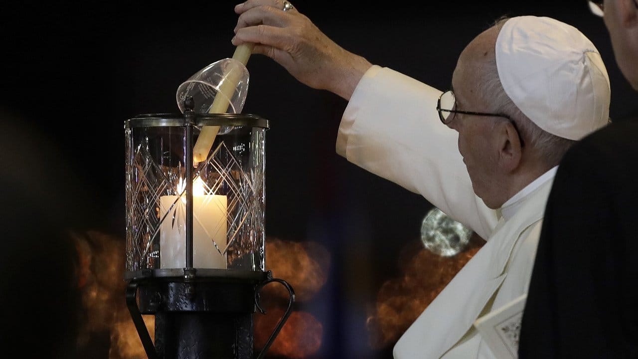 Der Papst besucht anlässlich des 100. Der Papst besucht anlässlich des 100.
