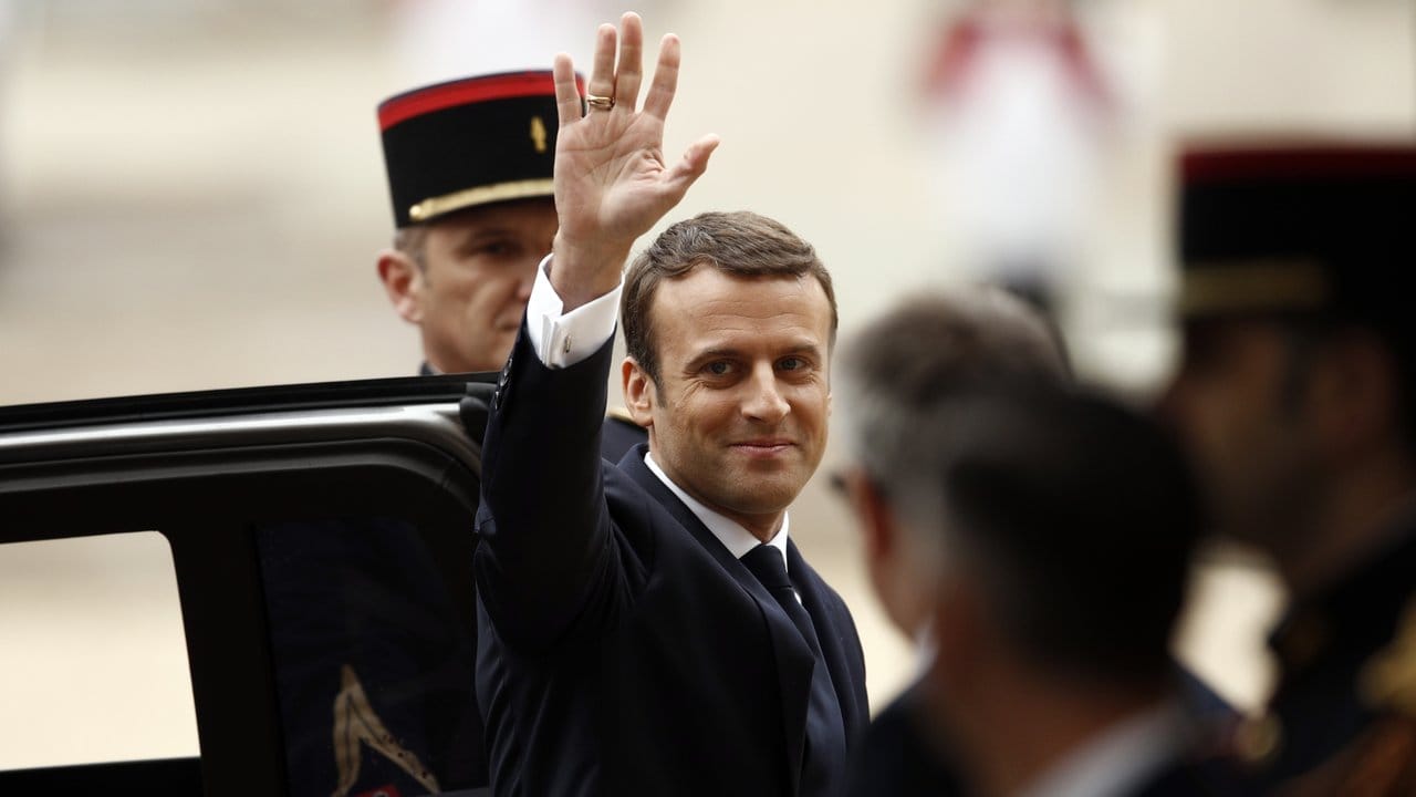 Macron will Frankreichs Wirtschaft mit Reformen wieder in Schwung bringen. Macron will Frankreichs Wirtschaft mit Reformen wieder in Schwung bringen.