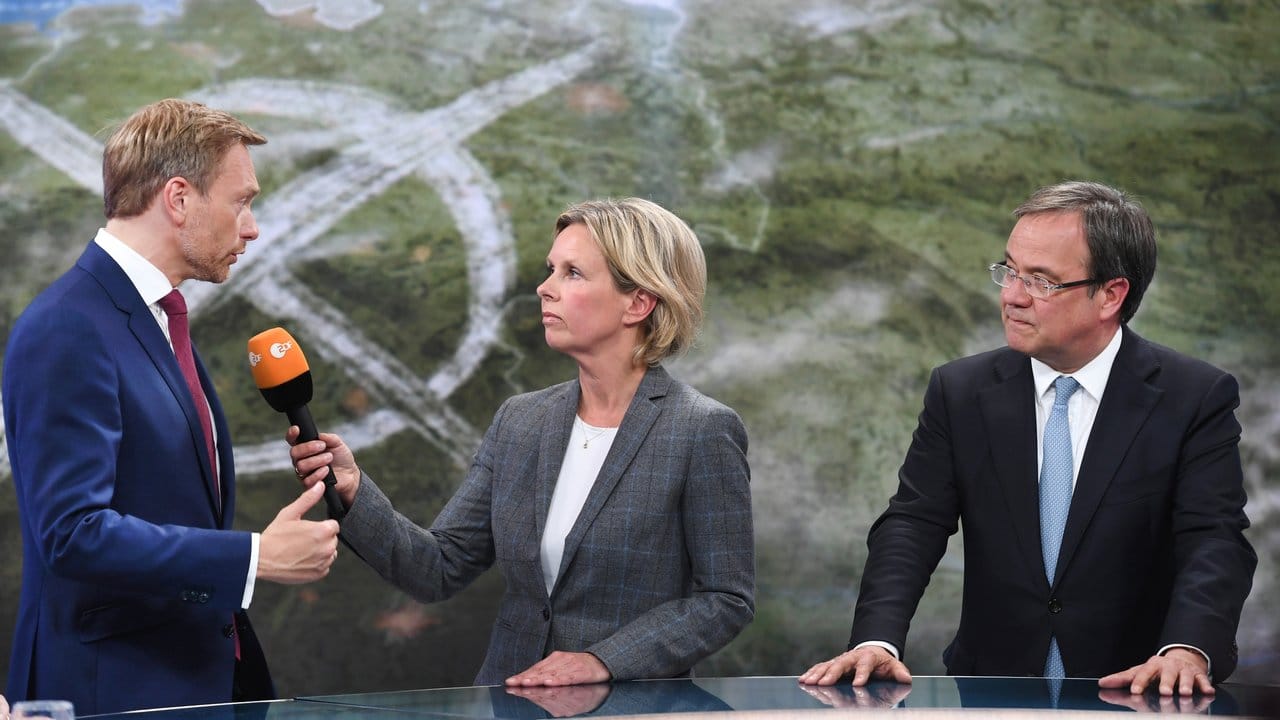 Künftige Koalitionspartner? FDP-Landes- und Bundeschef Christian Lindner erklärte angesichts des besten Landesergebnisses seit über 50 Jahren, die Liberalen peilten Koalitionsverhandlungen mit der CDU an.
