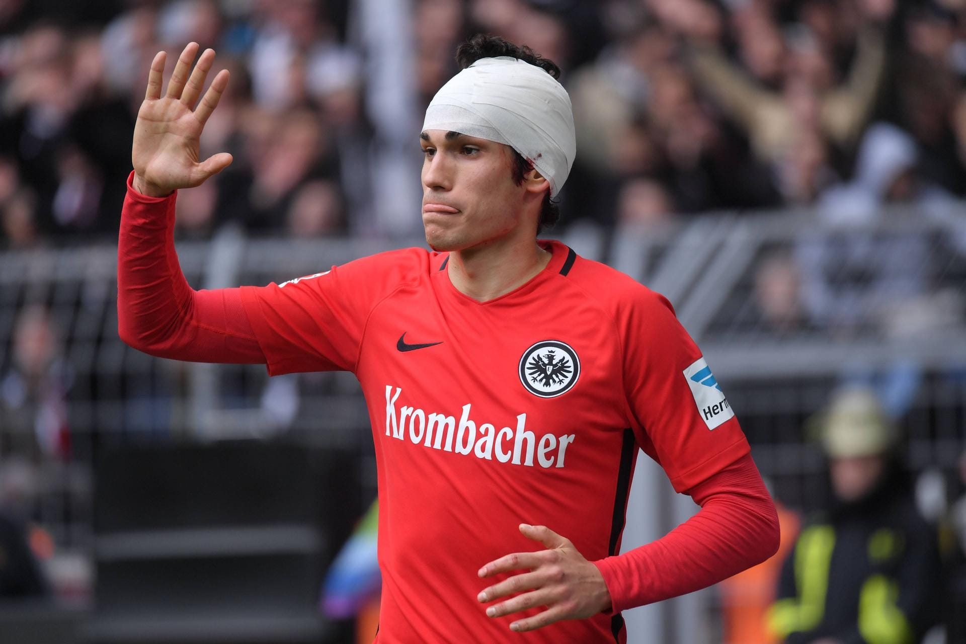 Abwehrspieler Jesus Vallejo hat das Leihgeschäft mit Eintracht Frankfurt gut getan. Sein Marktwert ist von drei auf acht Millionen gestiegen. Bekommt er nun eine Chance bei Real Madrid?