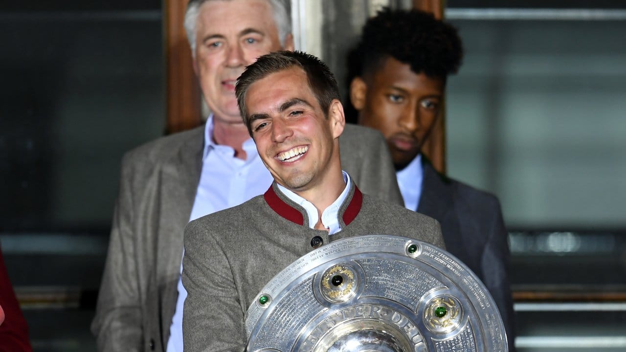 Der Bayern-Kapitän gewann insgesamt acht Meistertitel in seiner Karriere.