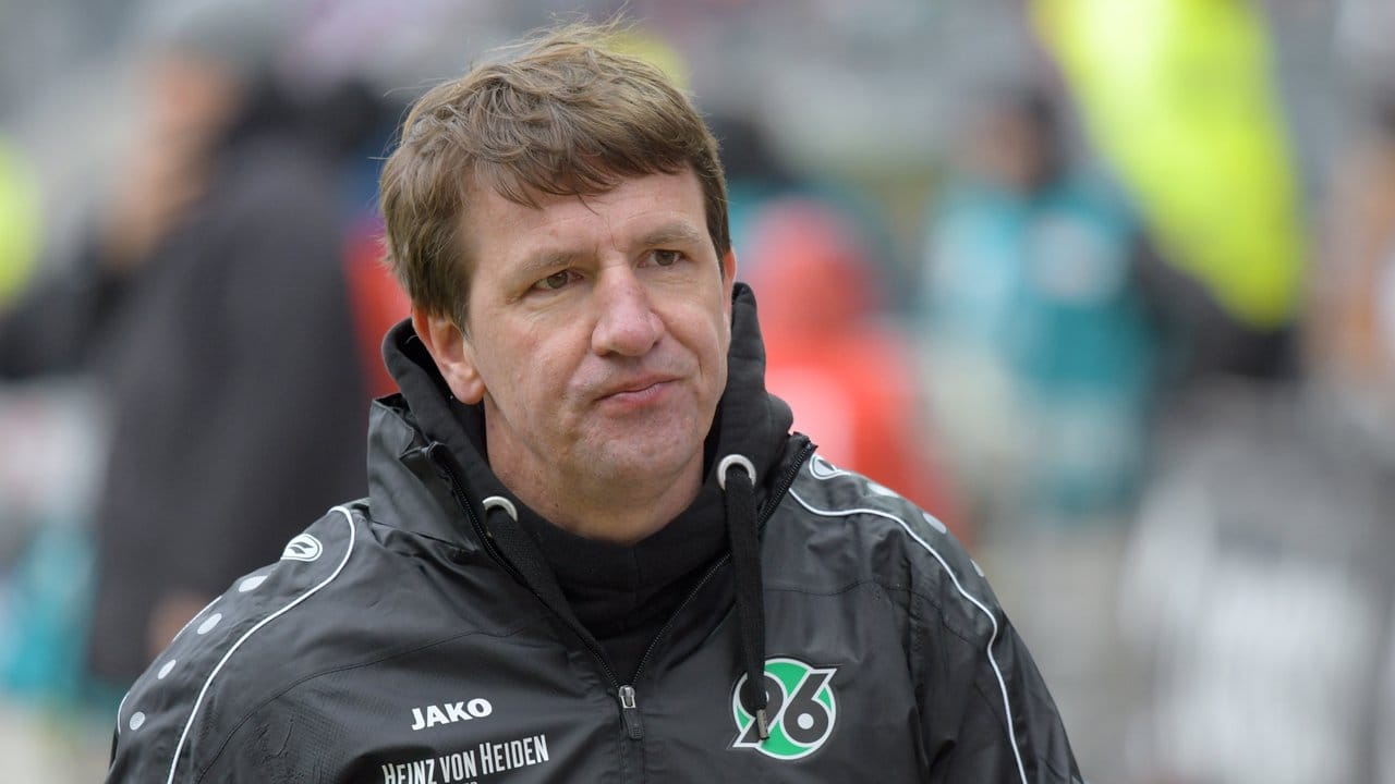 Daniel Stendel war im März als Cheftrainer von Hannover 96 freigestellt und durch André Breitenreiter ersetzt worden.