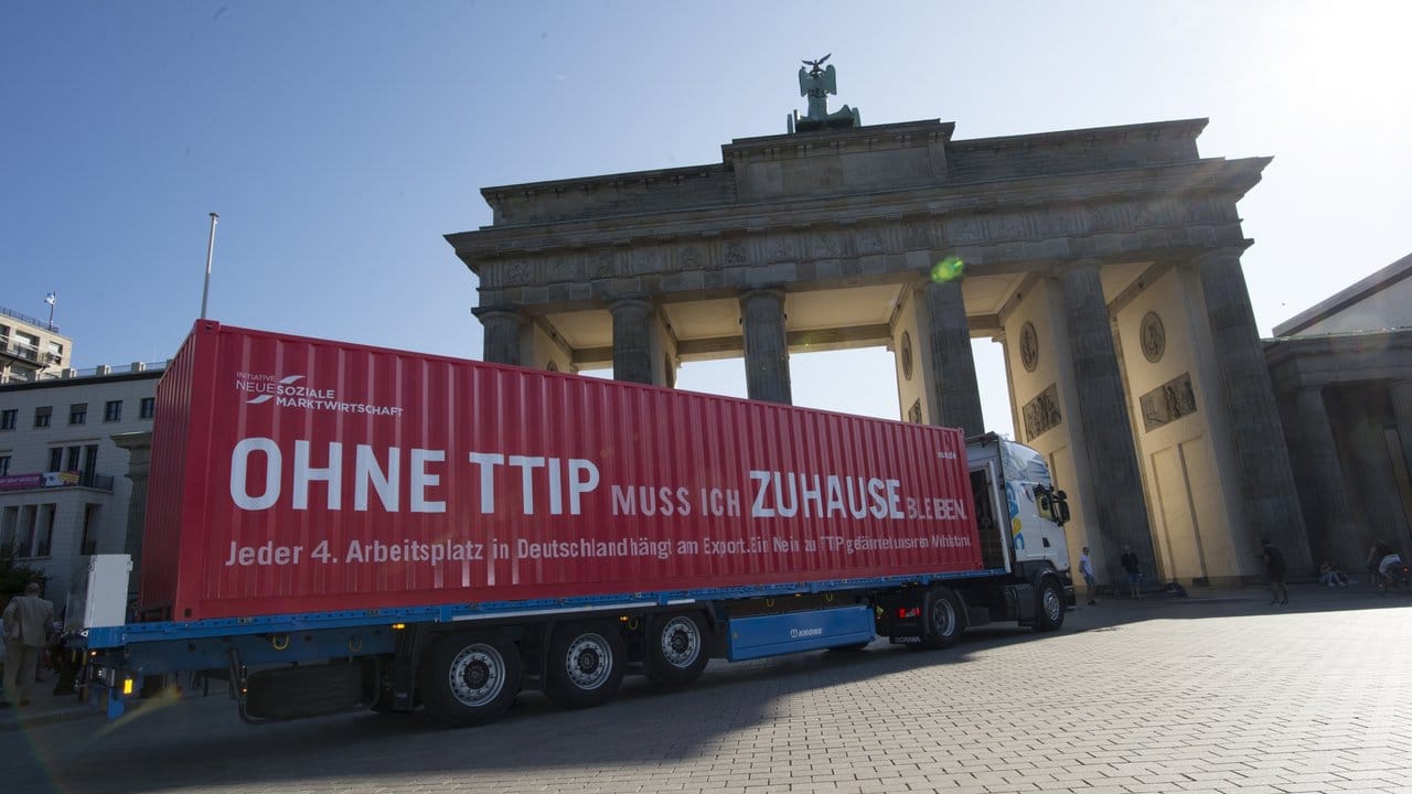 "Ohne TTIP muss ich Zuhause bleiben" - Werbung der Wirtschaftsverbände für das Freihandelsabkommen im Herbst 2016.