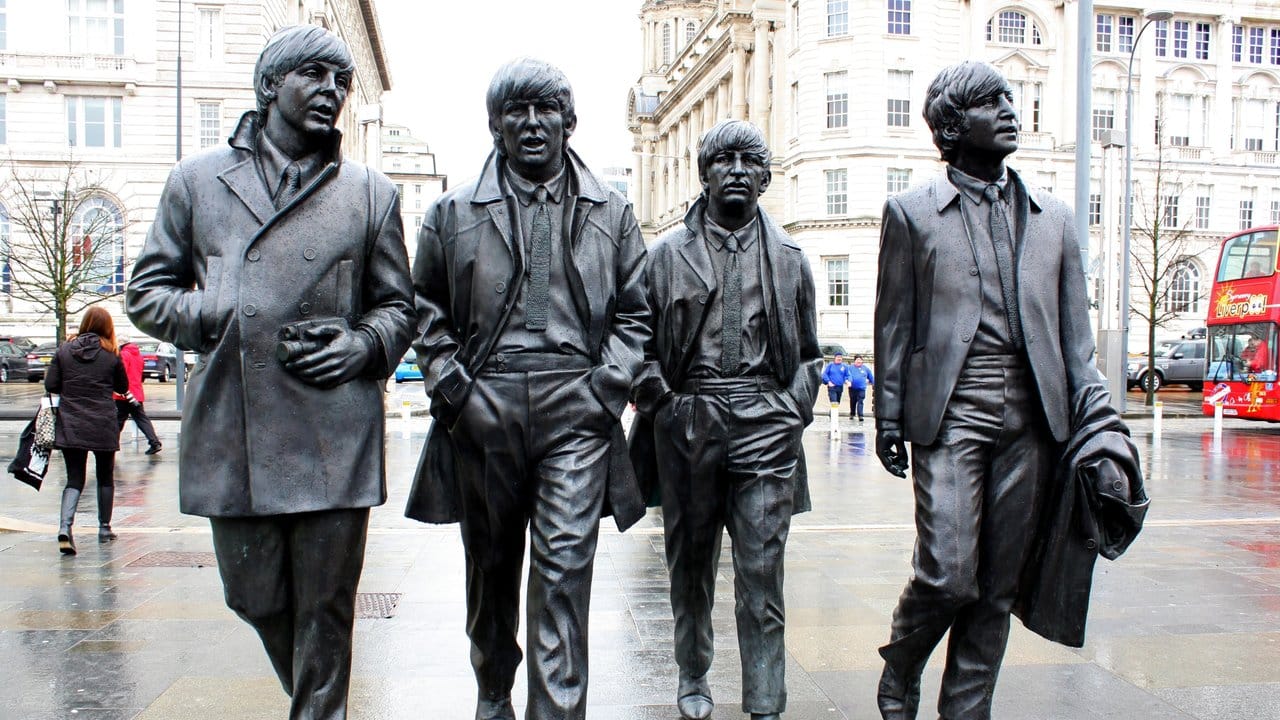 Die Beatles in Liverpool - als Statuen.
