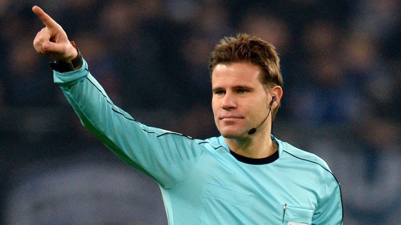 Schiedsrichter Felix Brych wird das Champions-League-Finale leiten.
