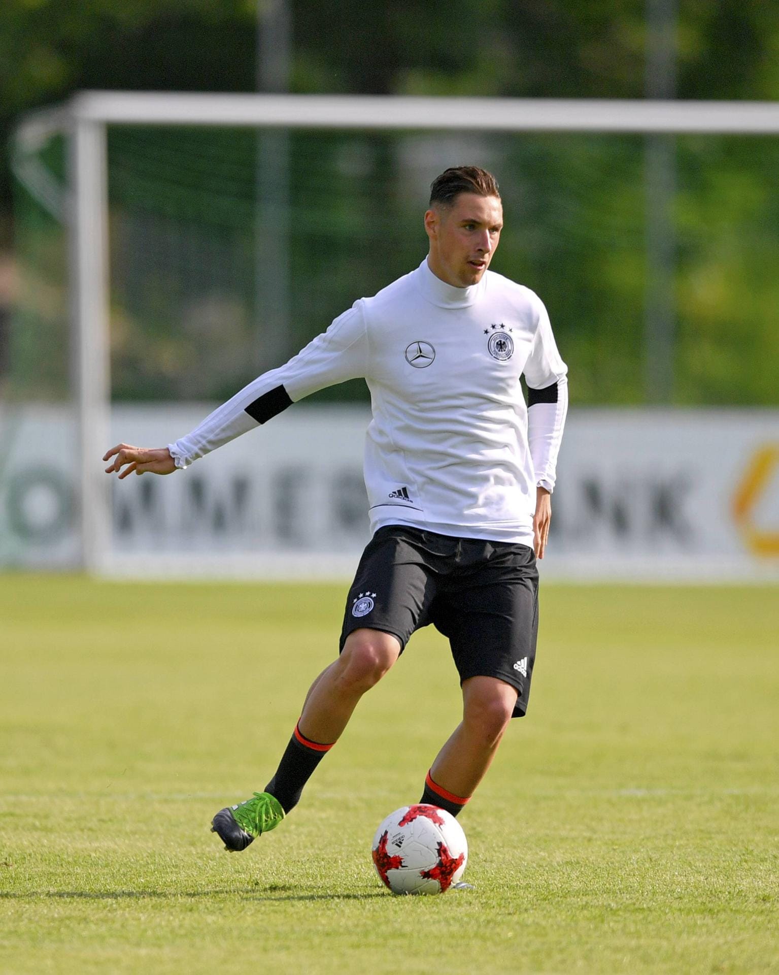 Mittelfeld: Dominik Kohr (23, FC Augsburg/Bayer 04 Leverkusen, 2 Länderspiele)