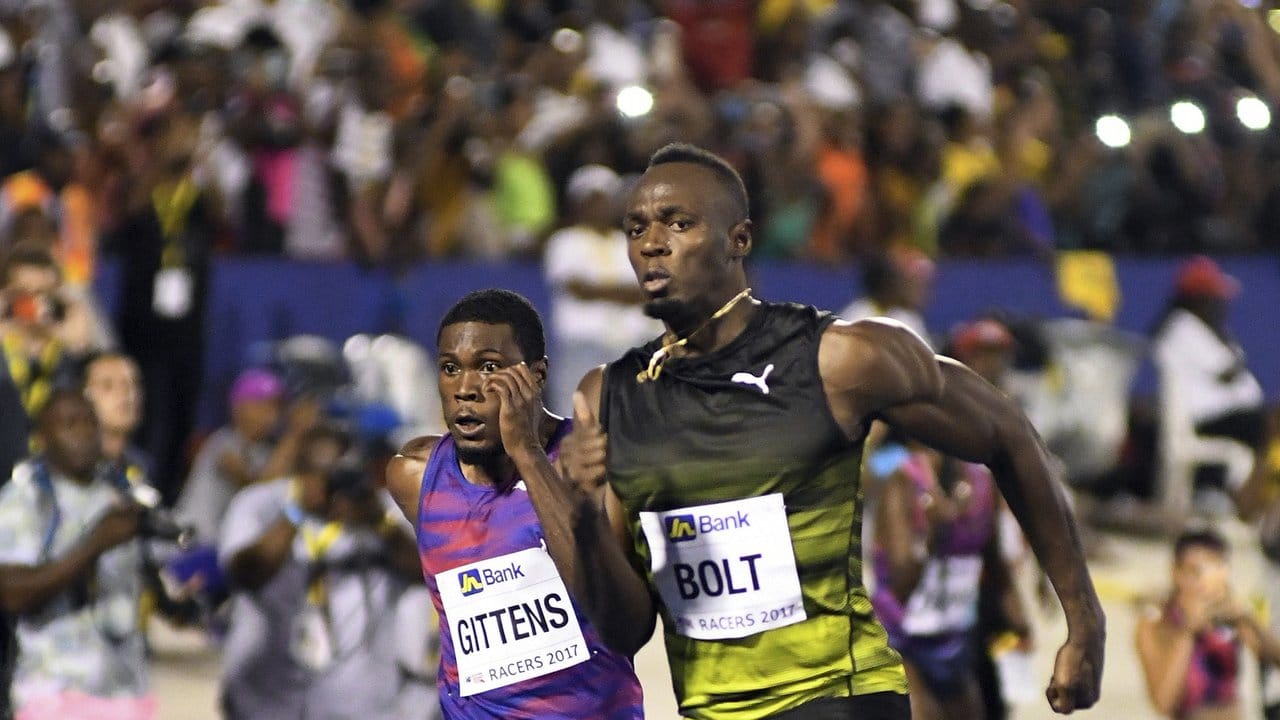 Auch bei seinem letzten Sporint in Jamaika holt sich Usain Bolt über 100 Meter souverän den Sieg.