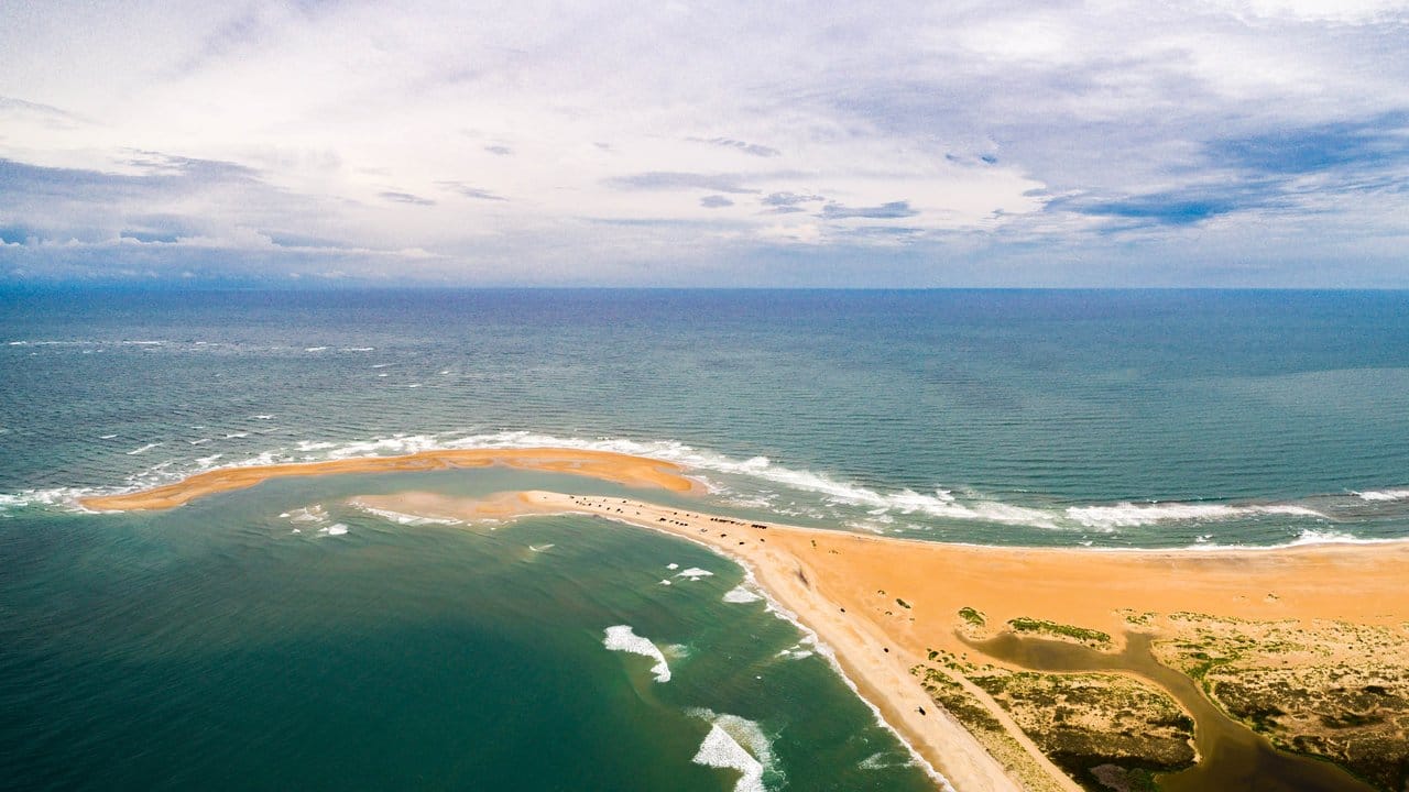 Touristen haben der Insel den Namen "Shelly Island" gegeben - wegen der hohen Zahl an Muscheln, die auf ihr zu sehen sind.