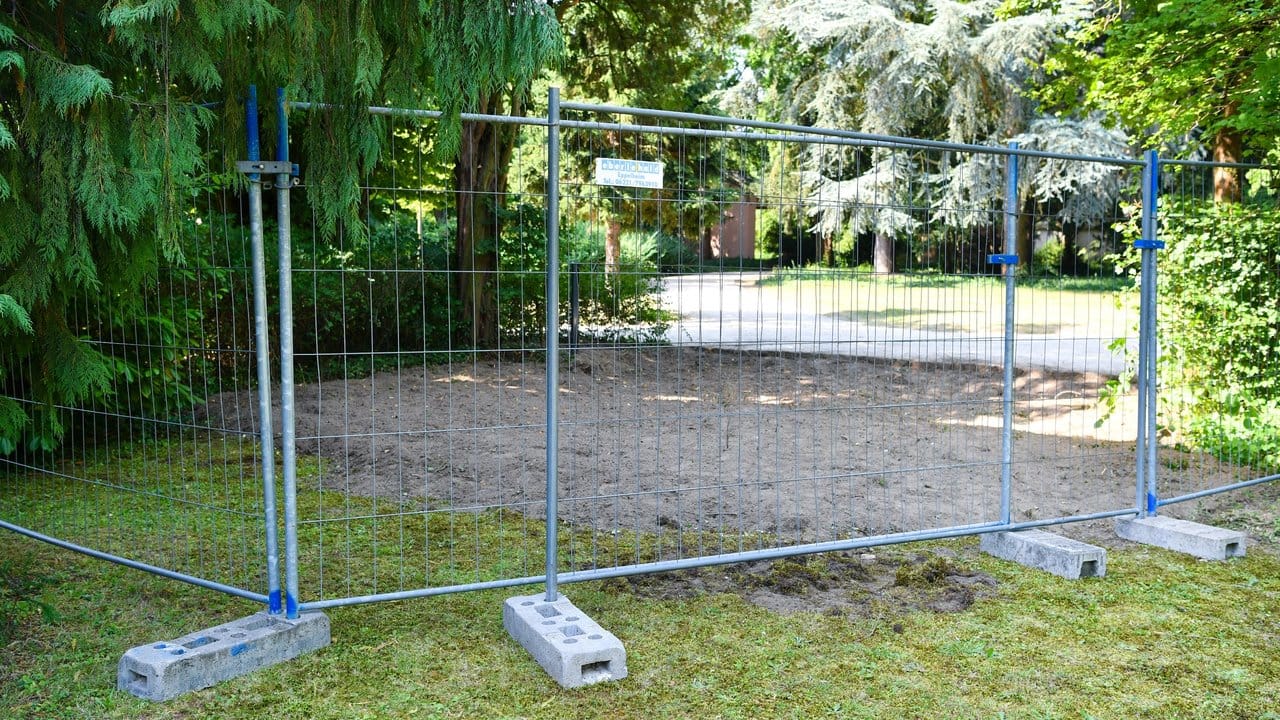 Die Grabstätte des Ex-Bundeskanzlers: Helmut Kohl wird seine letzte Ruhestätte auf einem Friedhof in Speyer finden und nicht im Familiengrab der Kohls in Ludwigshafen. Die Grabstätte des Ex-Bundeskanzlers: Helmut Kohl wird seine letzte Ruhestätte auf einem Friedhof in Speyer finden und nicht im Familiengrab der Kohls in Ludwigshafen.