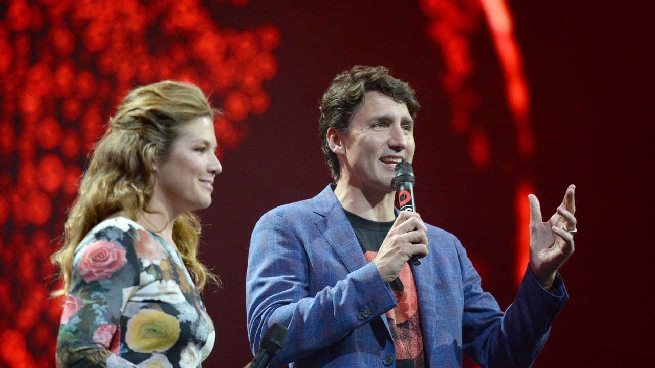 Der kanadische Premierminister Justin Trudeau und seine Frau Sophie Gregoire richten beim Global-Citizen-Festival einige Worte ans Publikum.