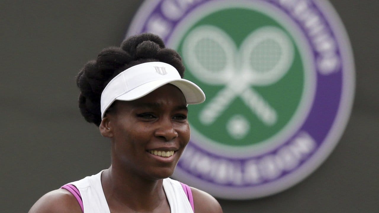 Venus Williams hat das Achtelfinale von Wimbledon erreicht.