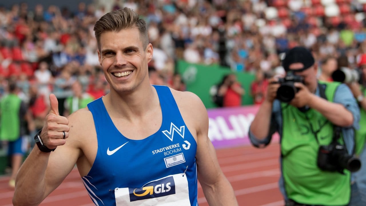 Julian Reus setzte sich über 100 Meter in 10,10 Sekunden durch. Julian Reus setzte sich über 100 Meter in 10,10 Sekunden durch.