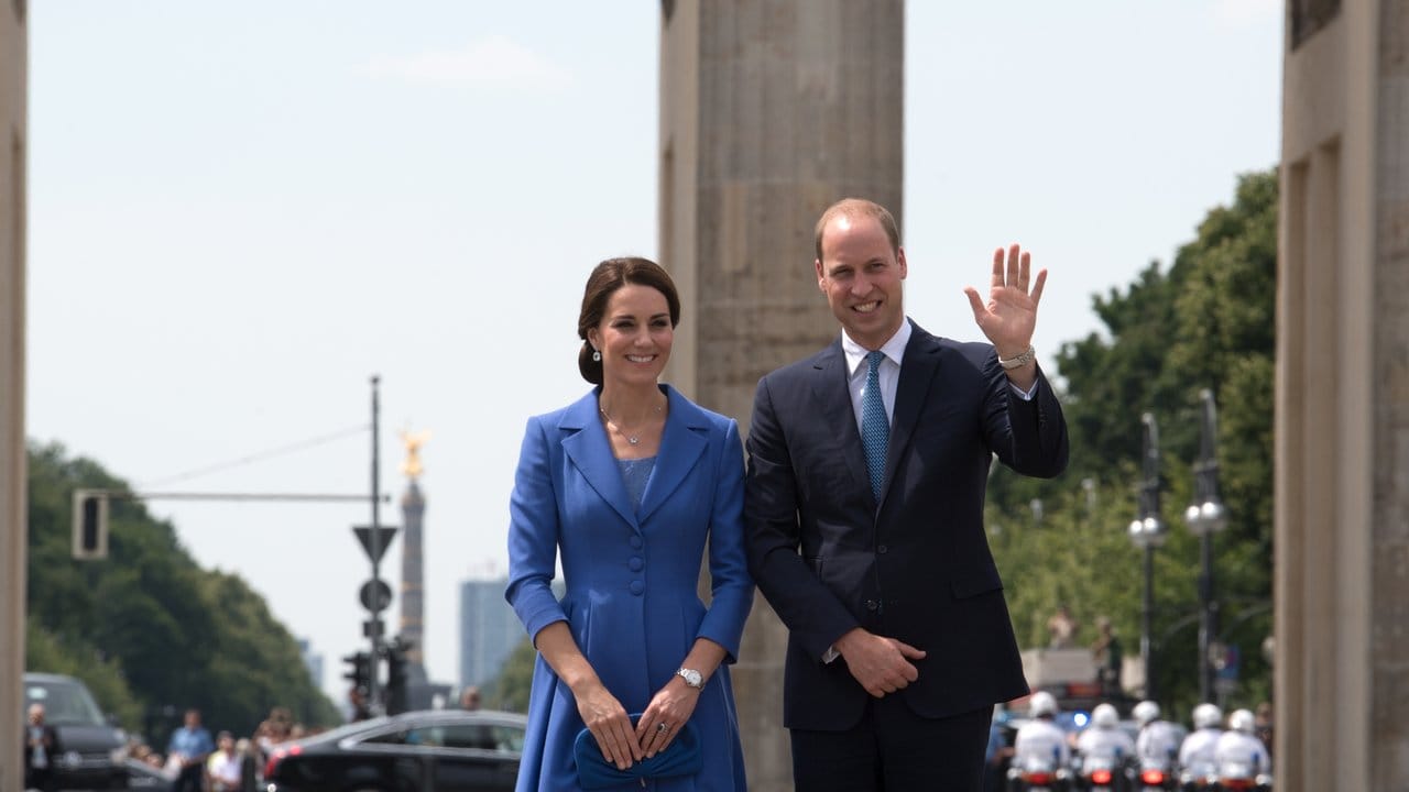 Prinz William und Herzogin Kate am Brandenburger Tor. Prinz William und Herzogin Kate am Brandenburger Tor.