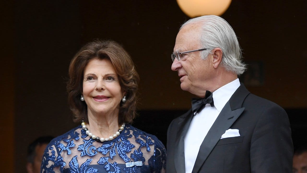 König Carl Gustaf von Schweden und Königin Silvia von Schweden gaben sich in Bayreuth die Ehre.