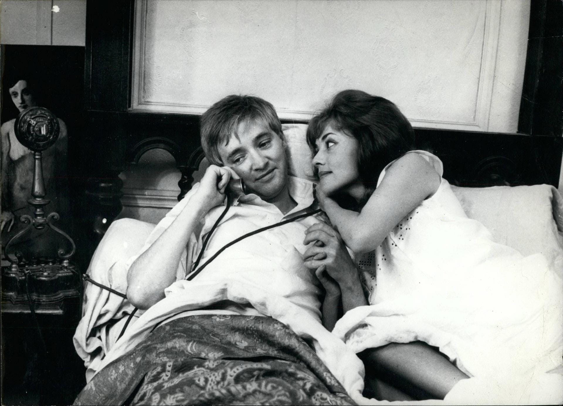 Zusammen mit dem österreichischen Oskar Werner spielte Moreau in ihrem international wohl bekanntesten Film "Jules und Jim". Der Kultfilm von François Truffaut sorgte 1962 für Furore wegen seines offen Umgangs mit dem Thema Dreierbeziehung.