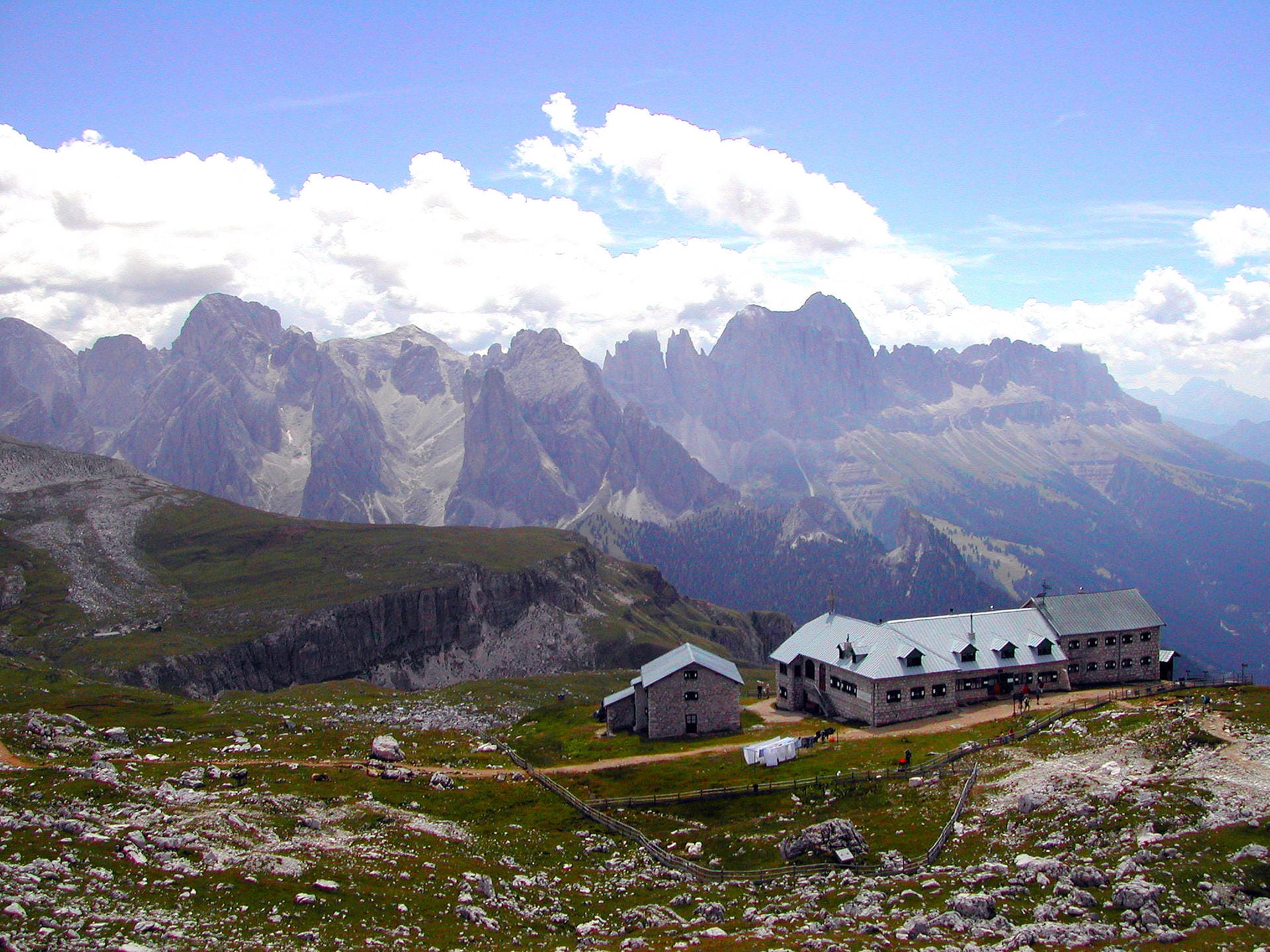 Das Schlernhaus ist als Symbolberg und größte Schutzhütte Südtirols bekannt.